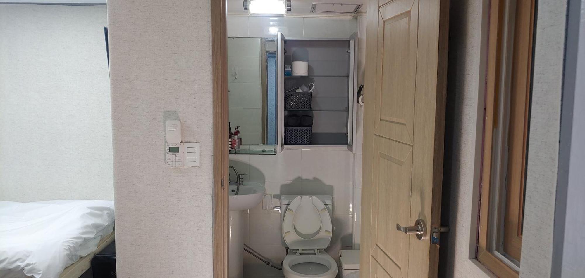 Affittacamere Stayin Myeongdong - Foreigners Only *